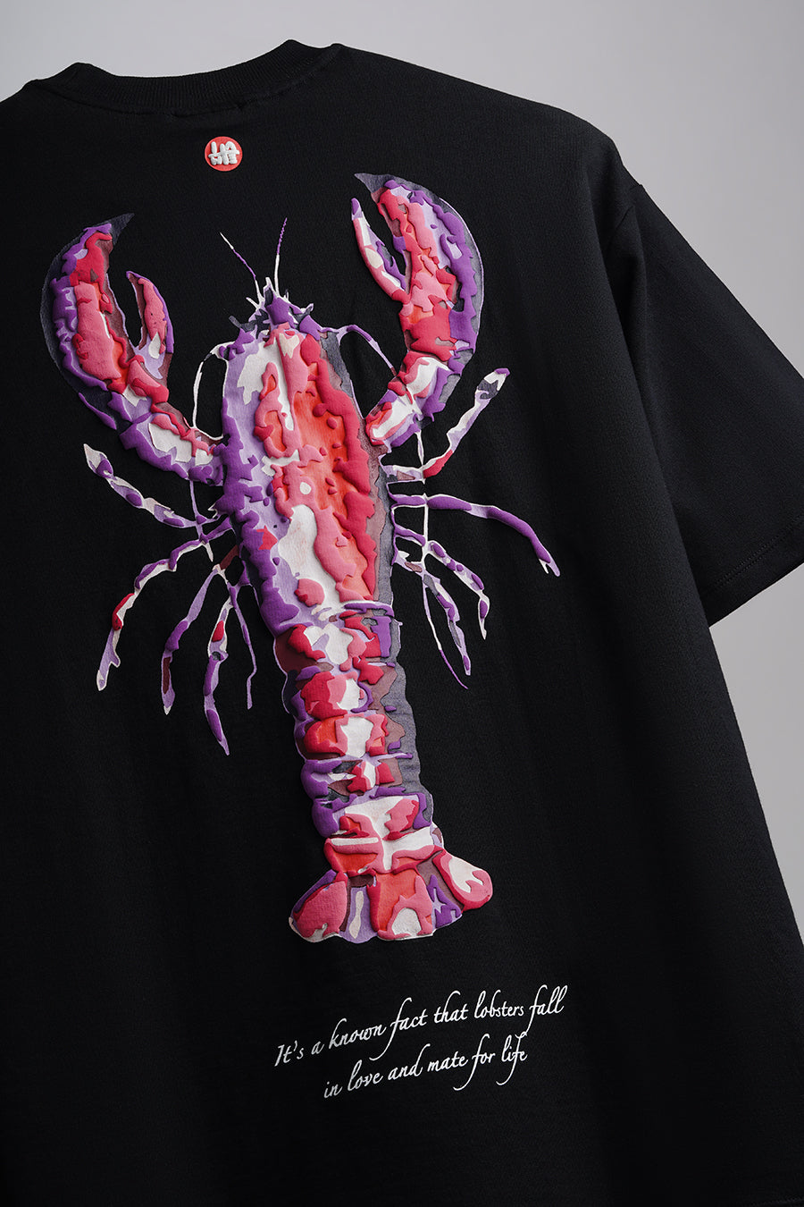 Lobster Tee obsidian