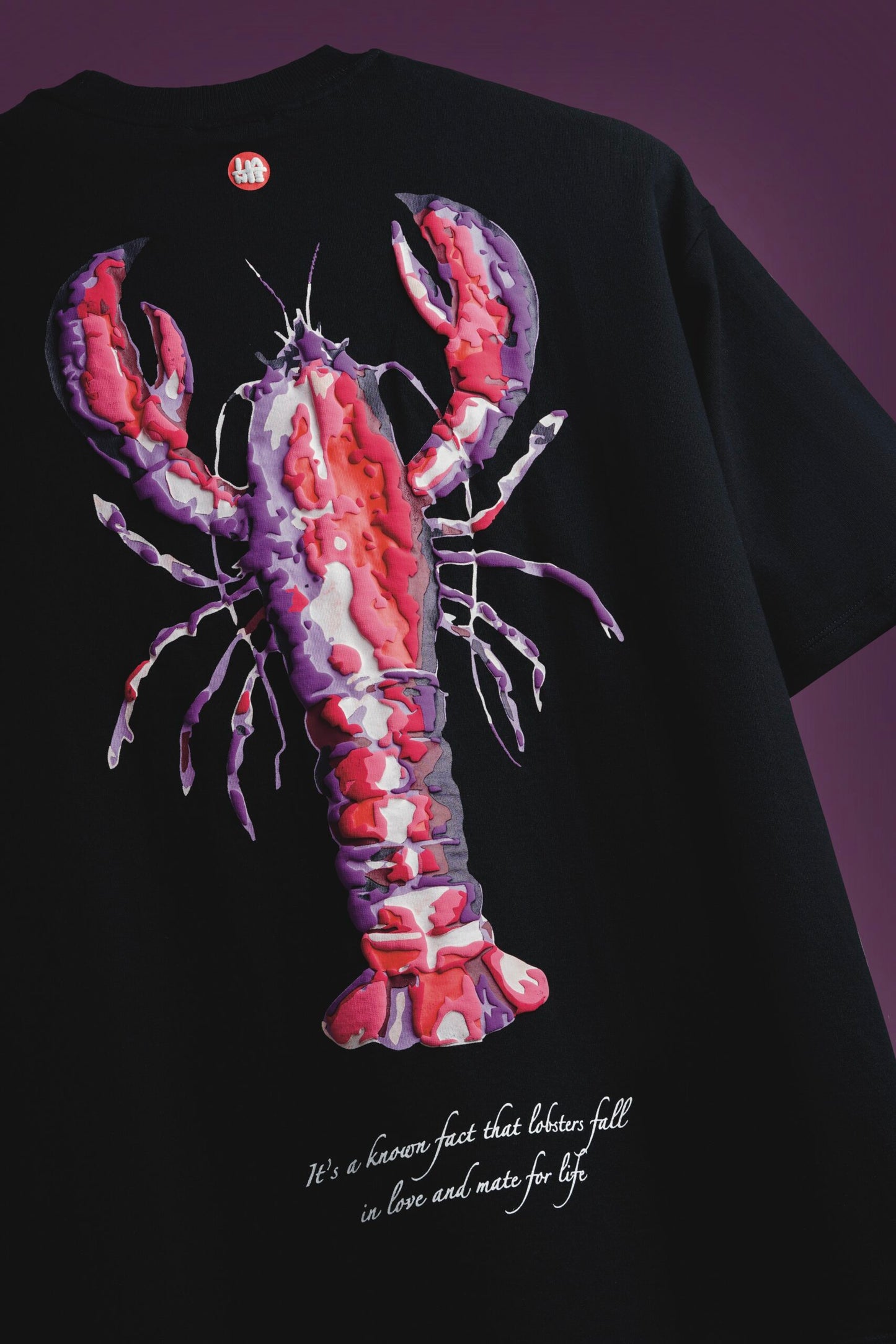 Lobster Tee obsidian